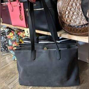 Universal Thread Multi Compartment Tote